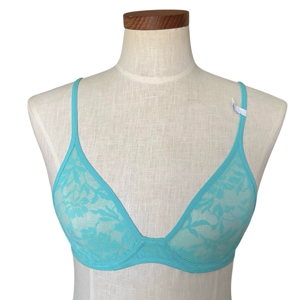 Love By Gap Bare Natural Plunge Lace Bra 32A Price Drop